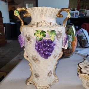 Vintage Majolica Grapevine Vase